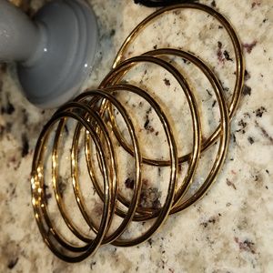 SET BANGLES, CUFF AND EARRINGS GOLD BLACK LUXURY INSPIRED JEWELRY ✨️